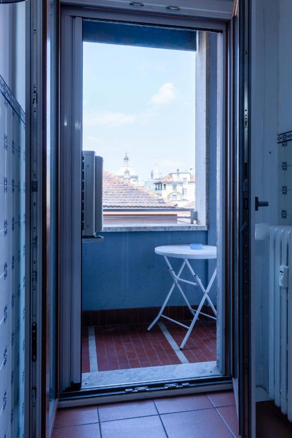 Milan Flat 5 Min From Duomo With Park For Small Cars Apartment Ngoại thất bức ảnh